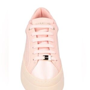 SALVATORE FERRAGAMO DAHLIA SZ 7.5 M Pink Gum Sneakers Women